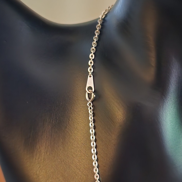 Sterling silver and lucky horseshoe necklace - Picture 2 of 9